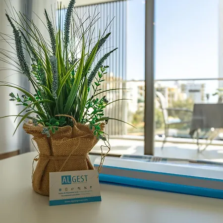 Maison O - Da Rocha *